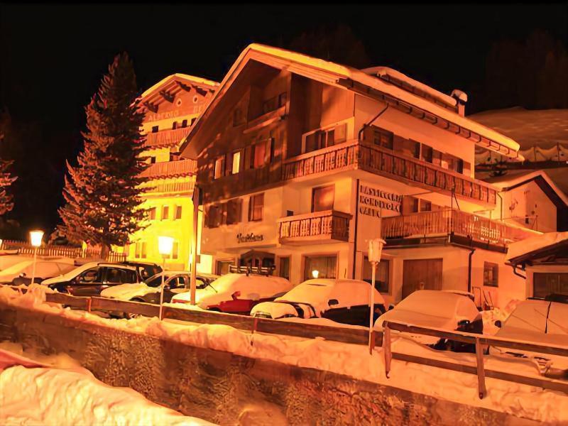 Hotel Genziana Арабба Экстерьер фото