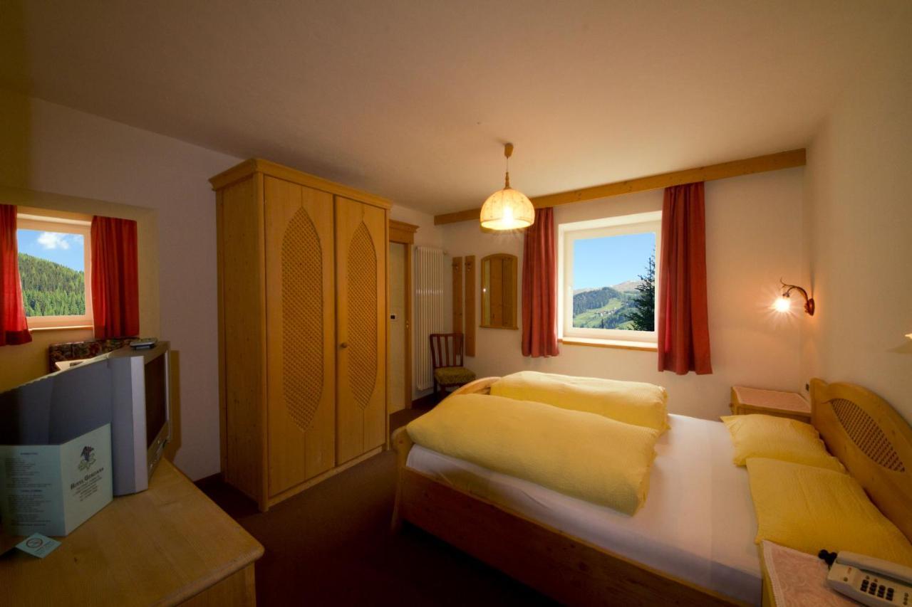 Hotel Genziana Арабба Экстерьер фото