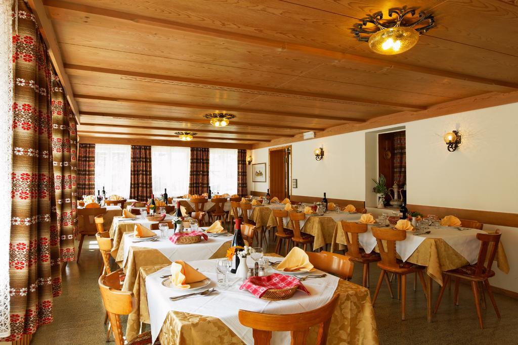 Hotel Genziana Арабба Экстерьер фото